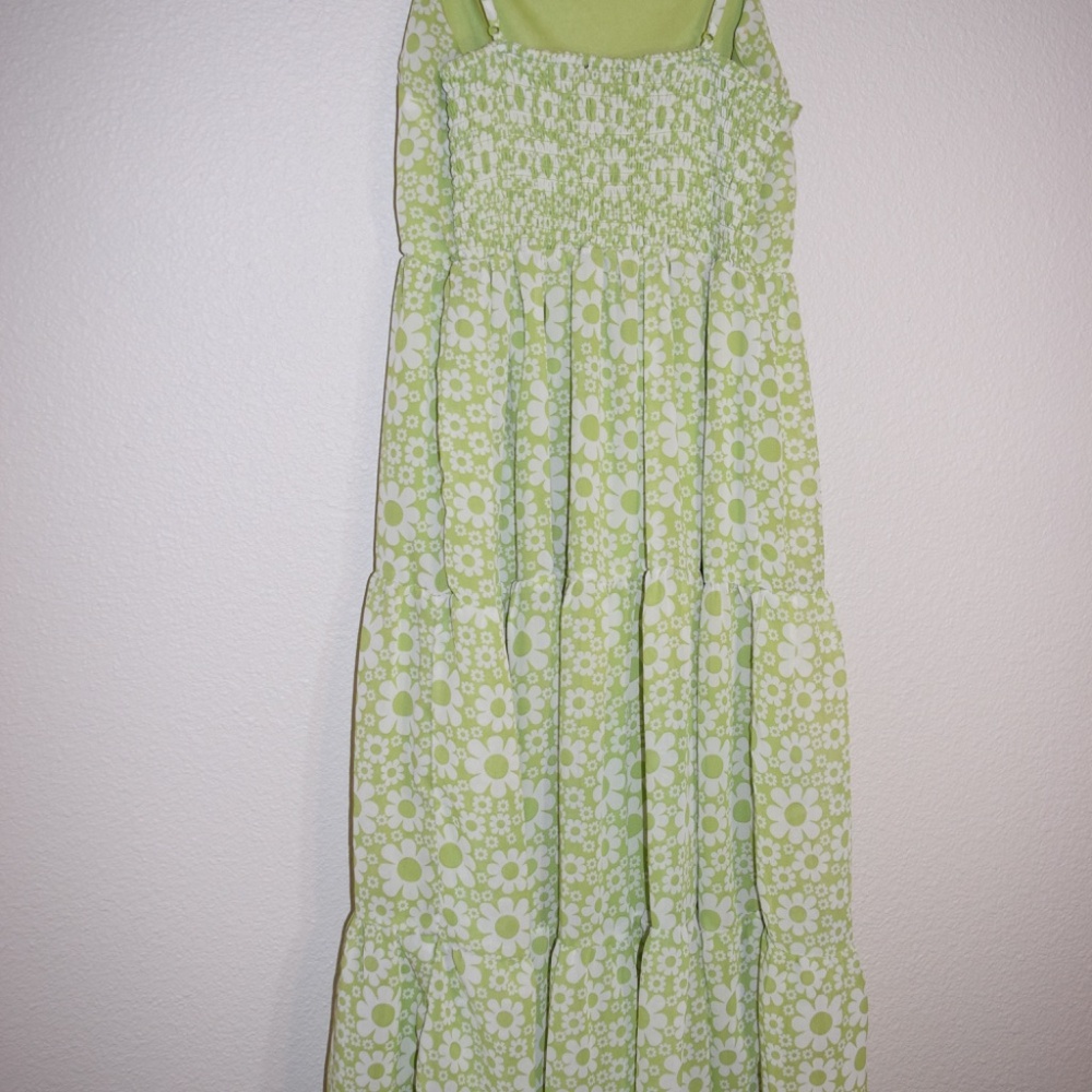 Justify Spring Green Flowy Floral Dress - Picture 6 of 7